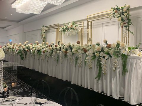 square gold arches