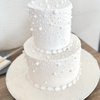 2 tier white wedding cake