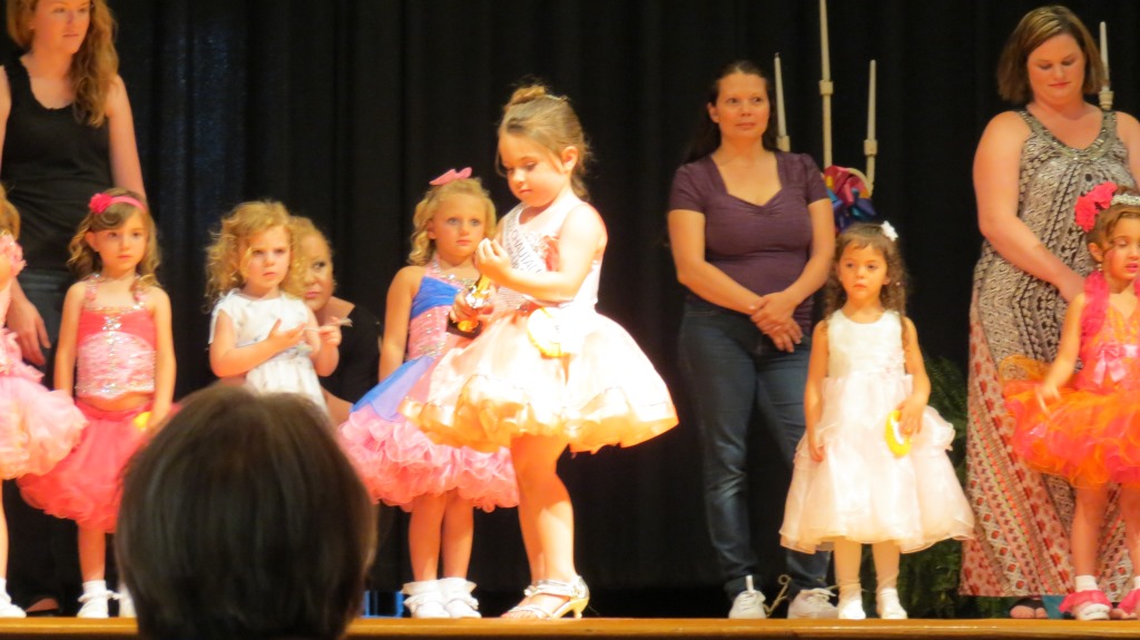 Festival Pageant wythearts