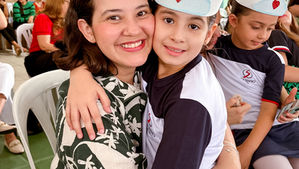 Amor e emoção marcam as homenagens ao Dia das Mães no Salesiano Recife