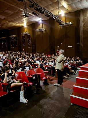 Salesiano Recife promove encontros para conscientizar alunos e famílias sobre saúde emocional e segurança digital