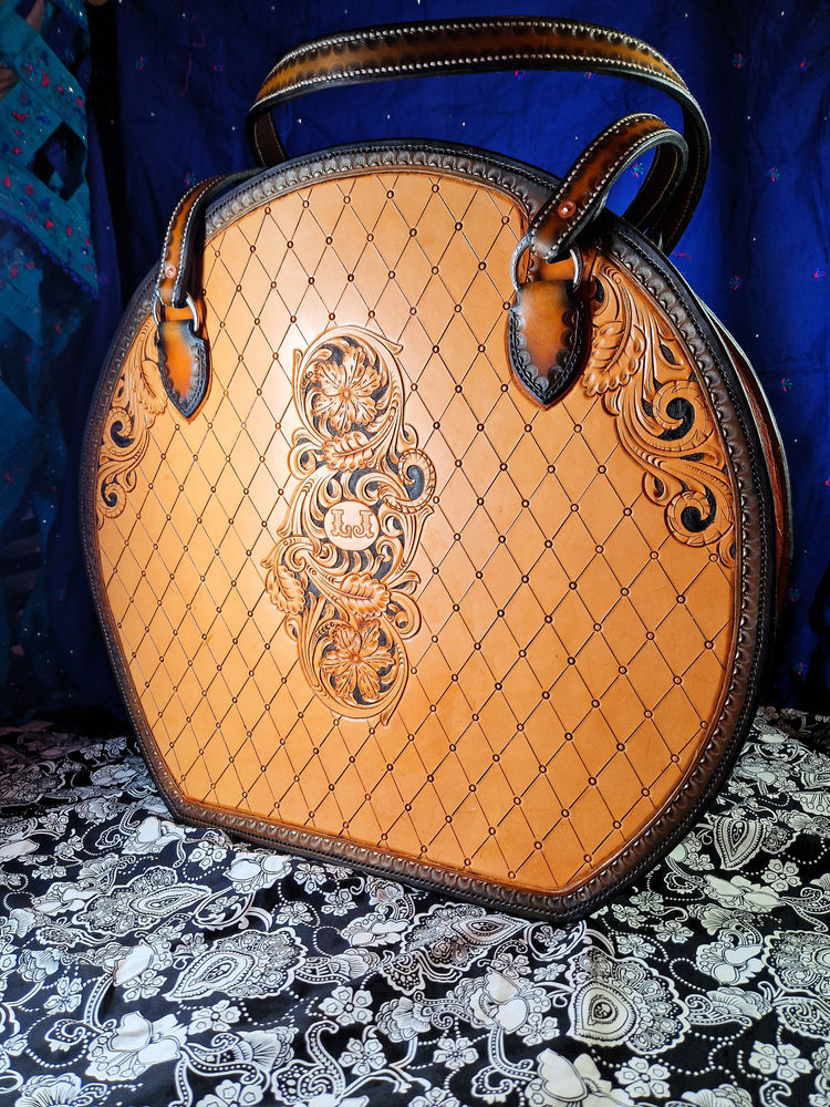 DG Tooled Rope Bag Leathercraft Masterclass