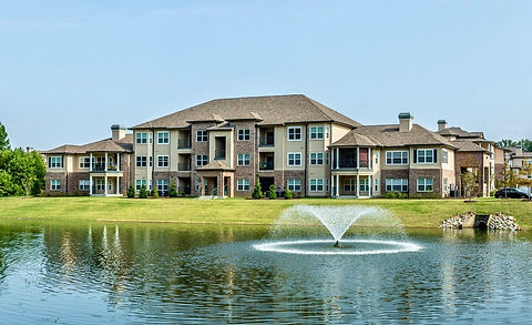 fieldstone-memphis-tn-building-fountain.