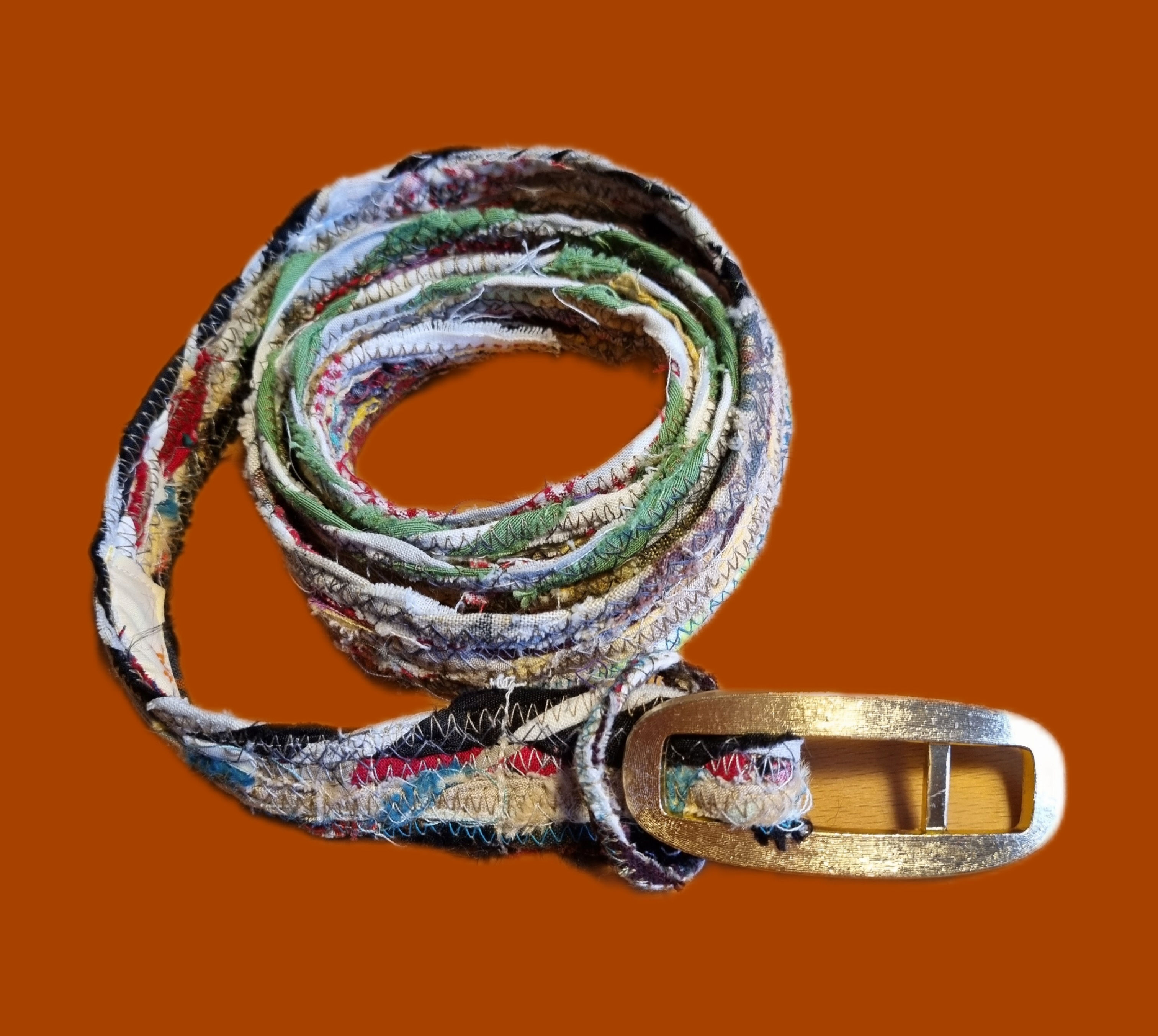 Strimmelbælte med vintagespænde 