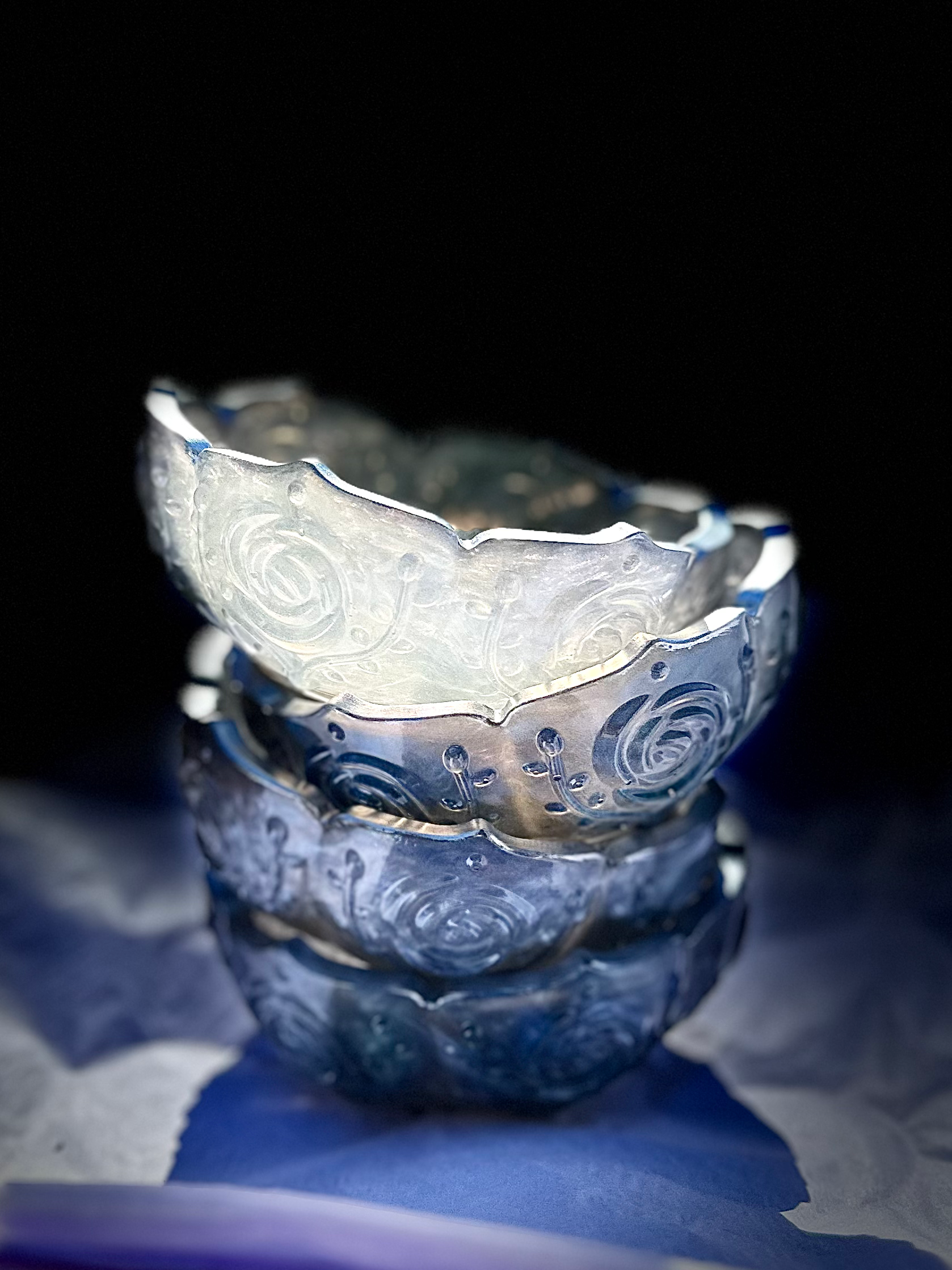 Iridescent Mini Bowls- Set of 4