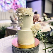 Petite Astrid, Petite size of 4" and 6". Keeping it classic and elegant in white. @ Bangi Gold Resort, Bangi