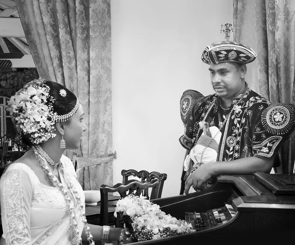 Dilini+Sanjeewa-Wedding Story Book