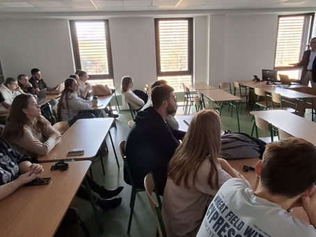 Pozvaná prednáška odborníkov z firmy Photomap s.r.o. na Ústave geografie