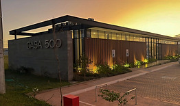 STAND Q500_edited.jpg