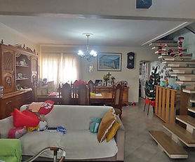 Ótima casa com 4 dormitórios, sala ampla e 4 vagas de garagem - CA0144