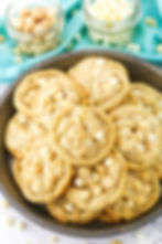 White Chocolate Macadamia Nut Cookie