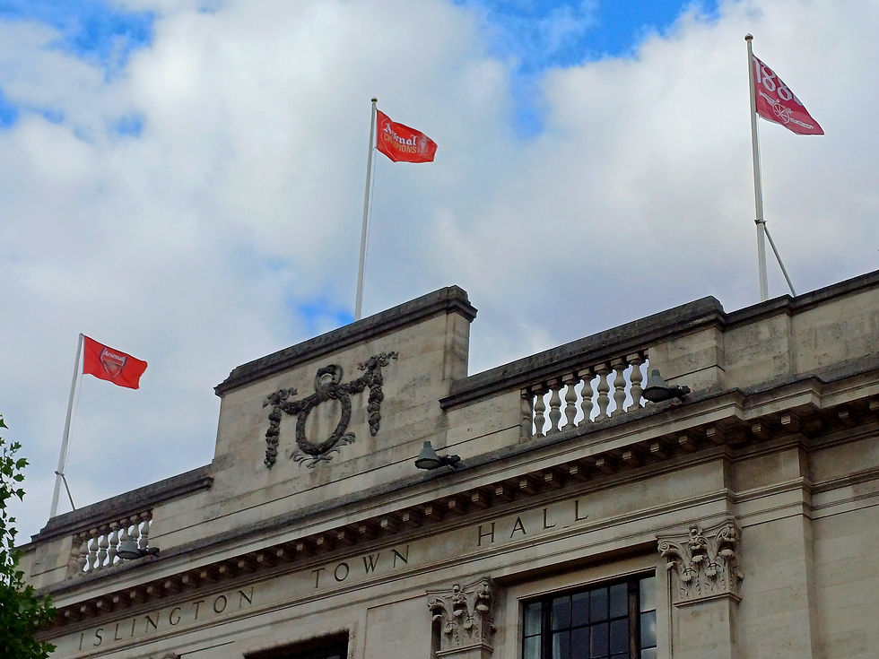 Arsenal flags on Islington Town Hall, 31 May 2026