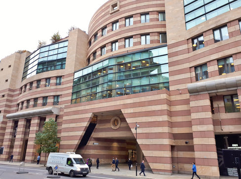 Number 1 Poultry reflects the Bloomberg building on Queen Victoria Street