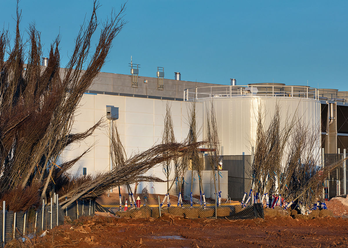 Dupont Fabros, Data Center Alley, Ashburn, VA, USA, 2017