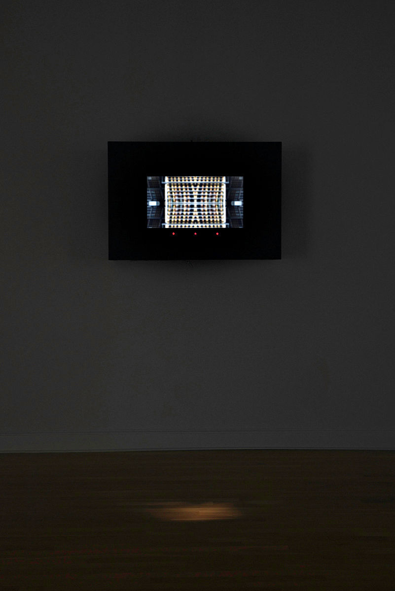 Data Shadows interactive monitor, eye tracking, tunnel vision software