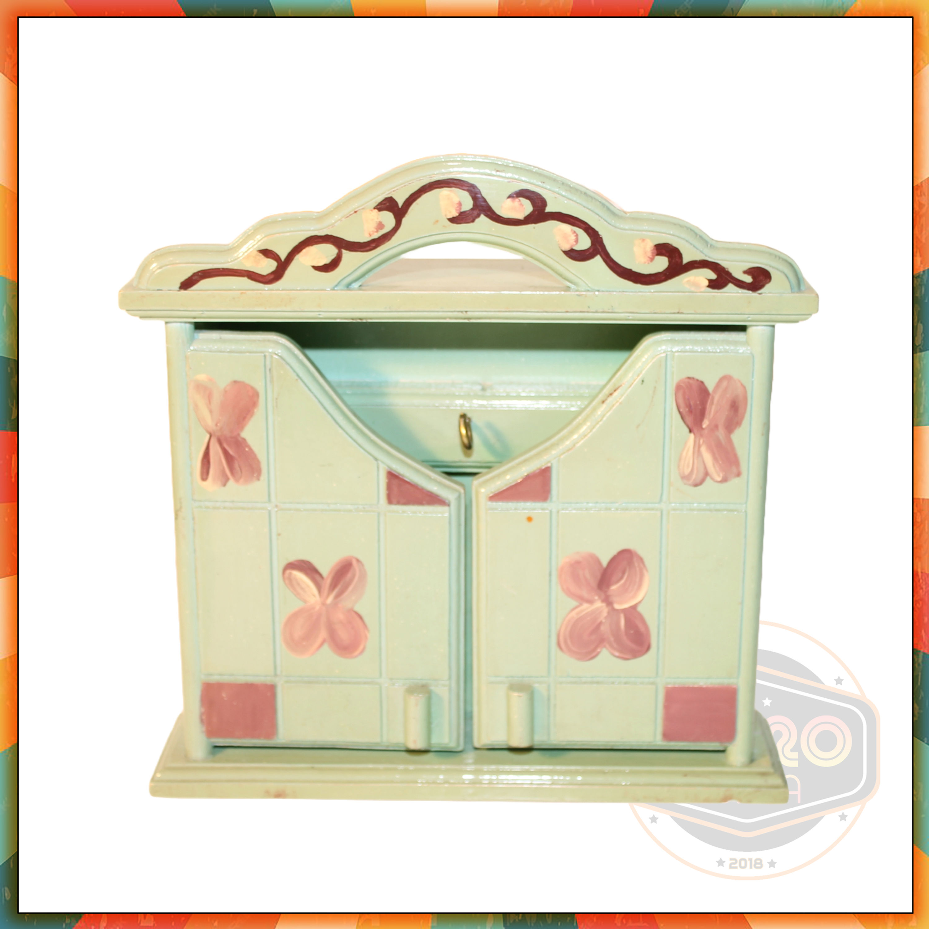 El Boyama Ahşap Anahtar Dolabı