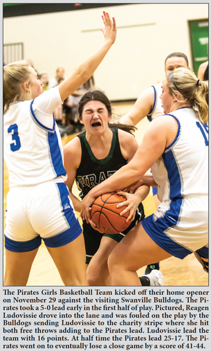 Pirates open the season against the Bulldogs