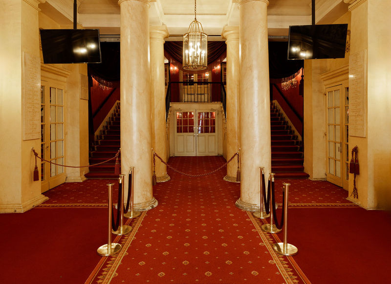 Location du Théâtre Grands Boulevards à Paris pour vos formations, séminaires et événements d’entreprise.