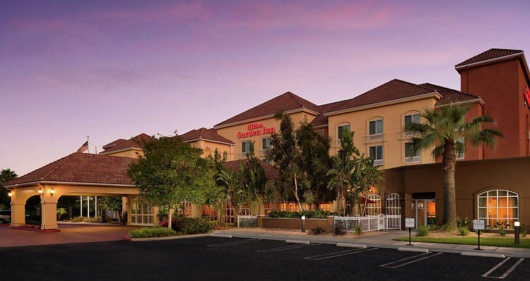 HiltonGardenInn1.jpeg