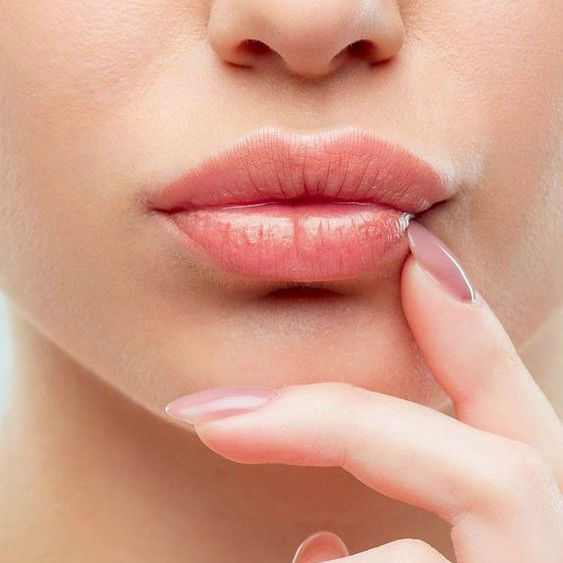 الصورة المصغرة: Moisturizing Lip Balm