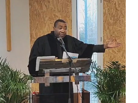 Vie de l’eglise: Soeur Agathe en vacances, le Frère Léonard Kenné aux commandes