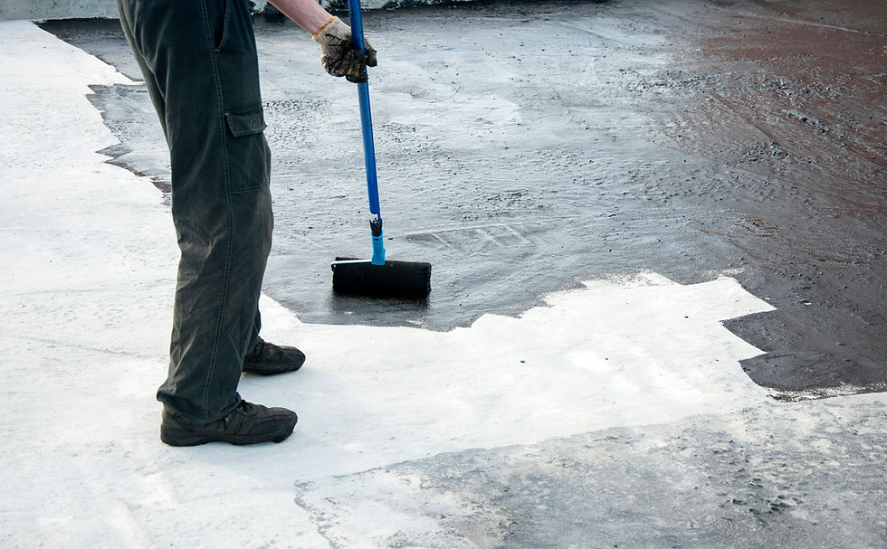 Application de mastic d'étanchéité pour toiture