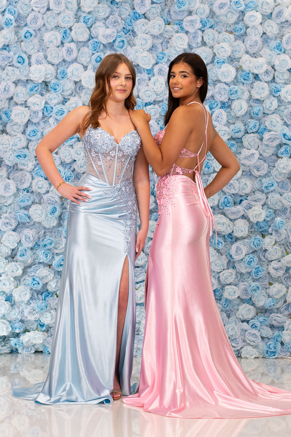 Thumbnail: Donna Sapphire