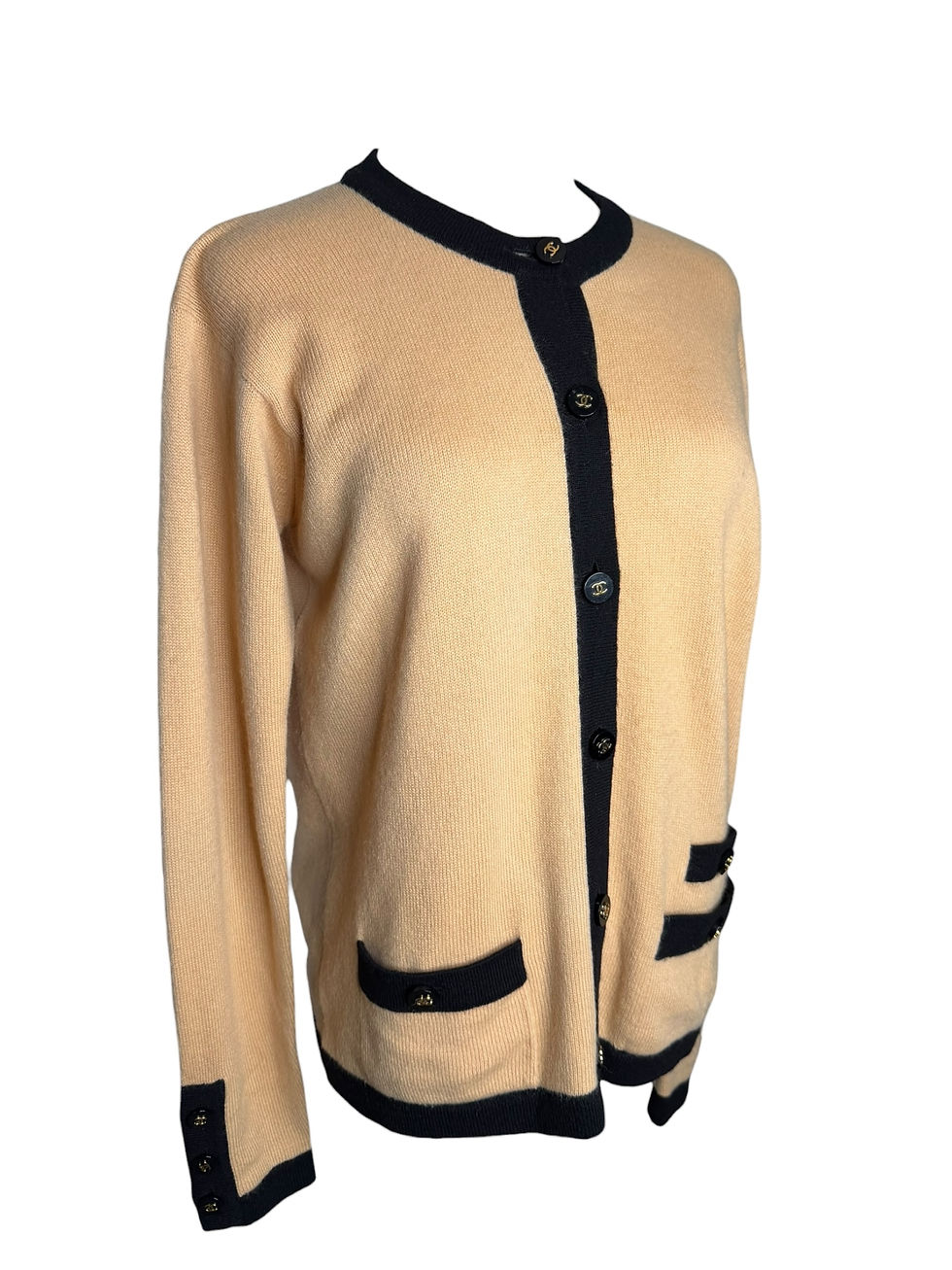 Thumbnail: Vintage Chanel Beige/Black 2 Tone Cashmere Cardigan
