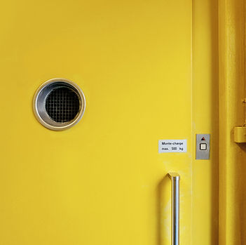 ascenseur porte