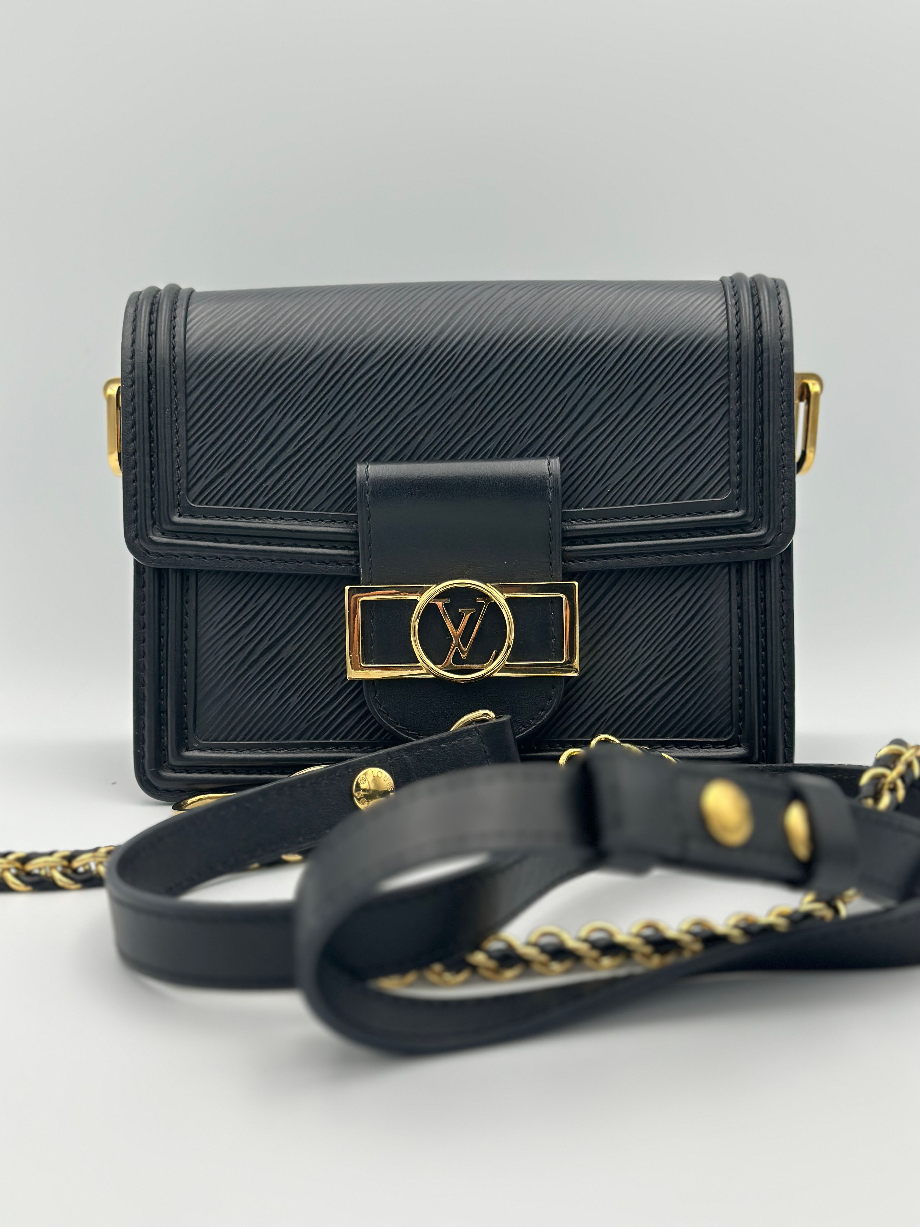 Louis Vuitton LV Pont 9 Crossbody Bag – Black Epi Leather with Gold Hardware (Fu