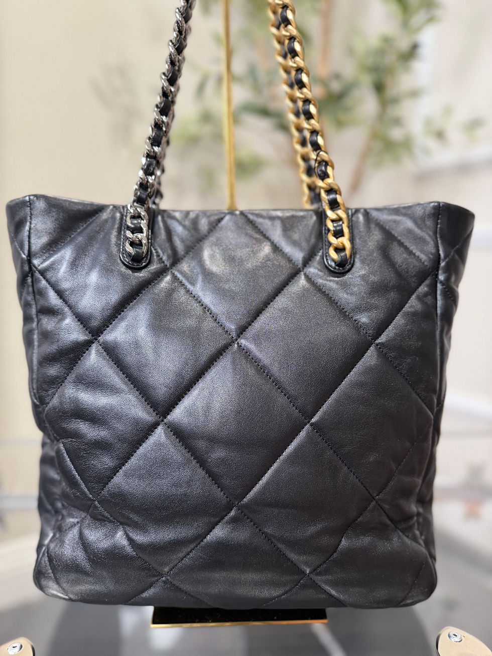 Thumbnail: Chanel C19 Tote 