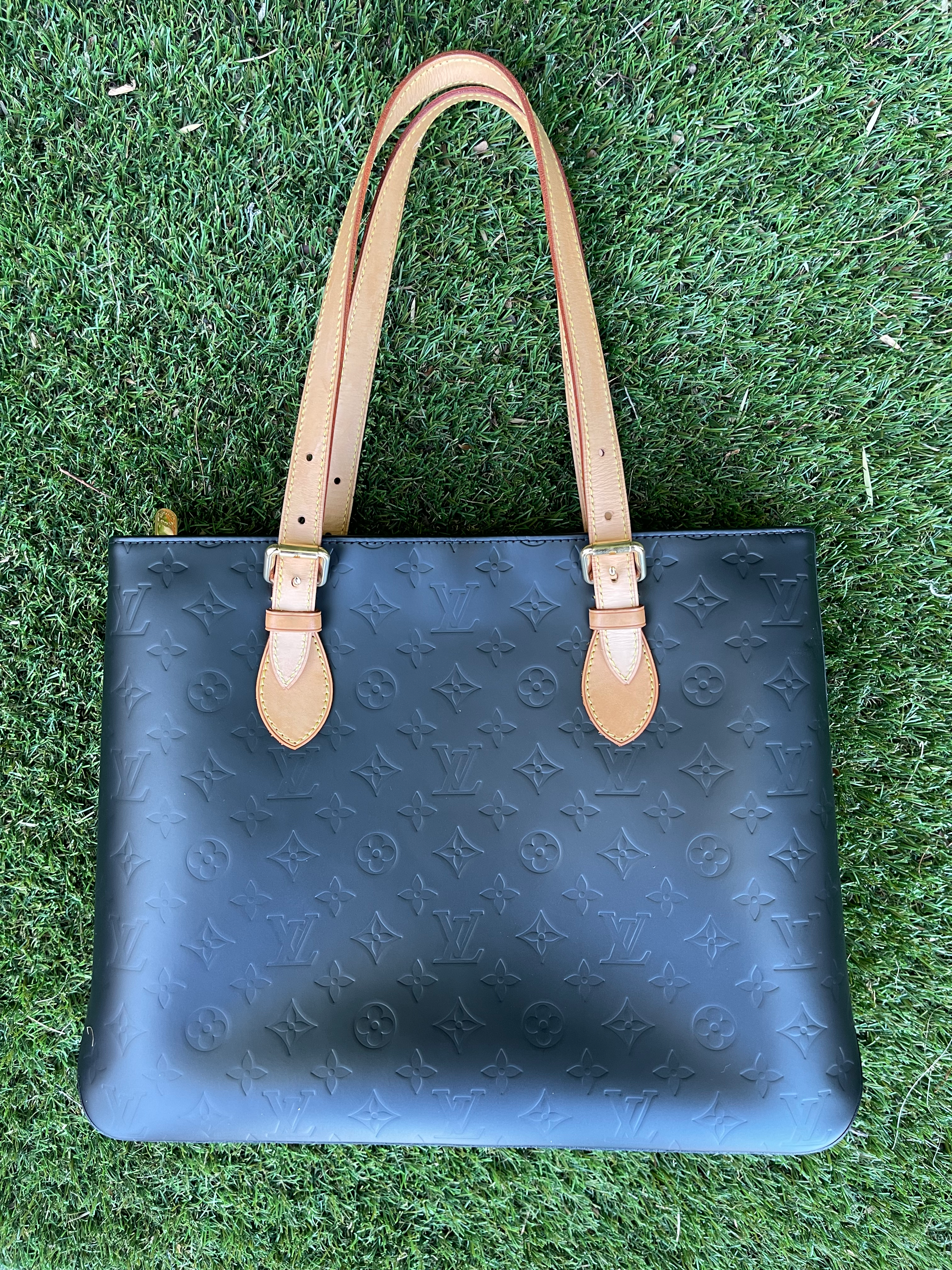 Bretwood Matte Black