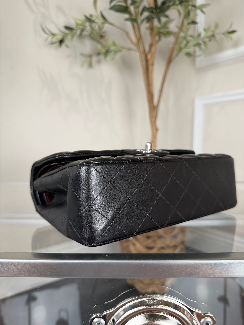 Thumbnail: Chanel double flap silver hw black leather