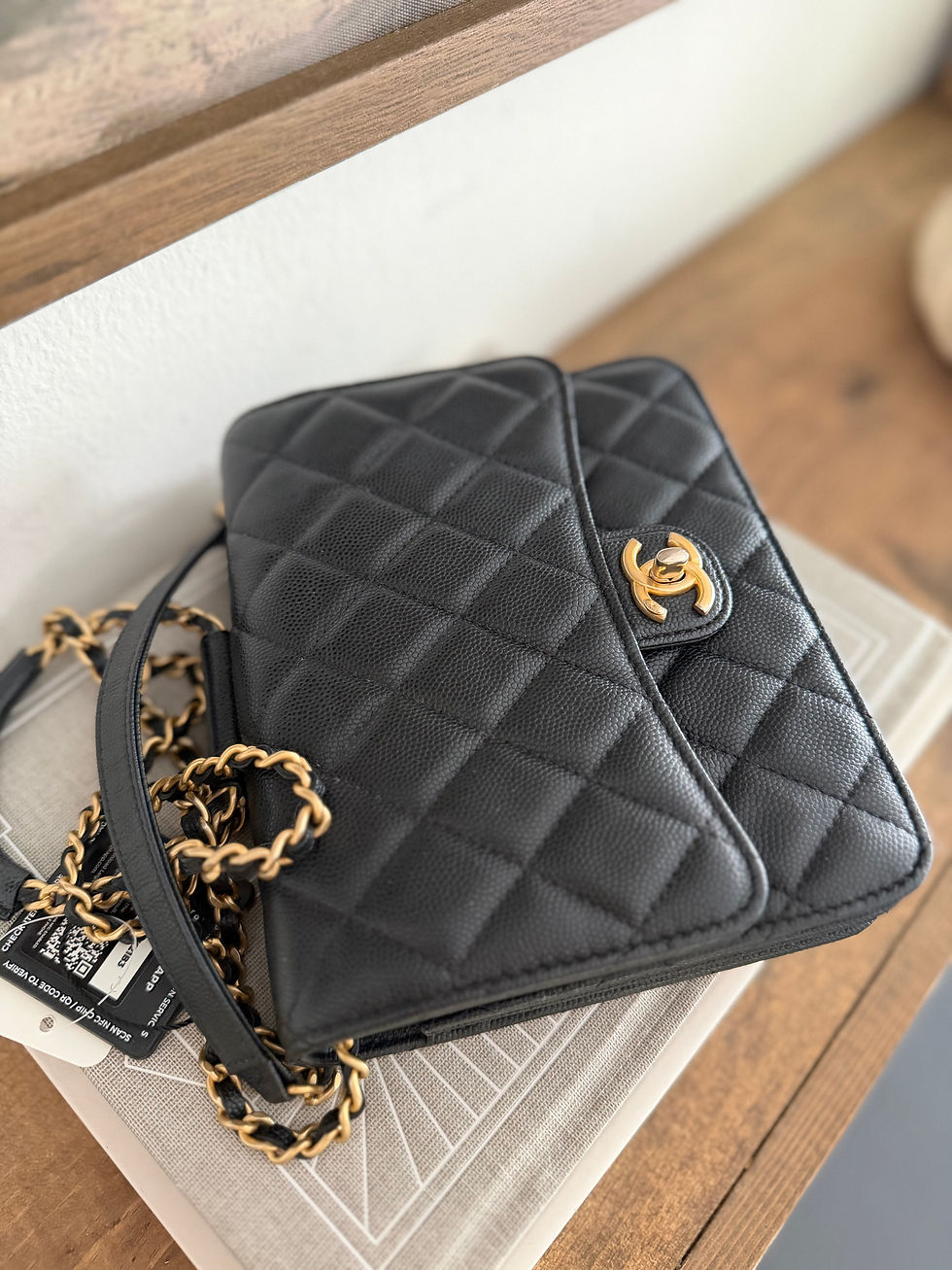 Thumbnail: Chanel Top Handle In Caviar Leather
