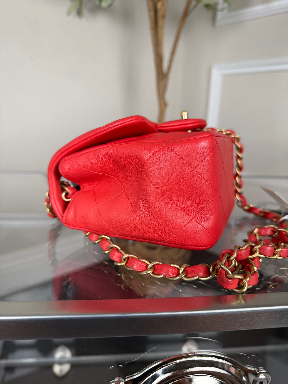 Thumbnail: Chanel Red Shoulder Bag