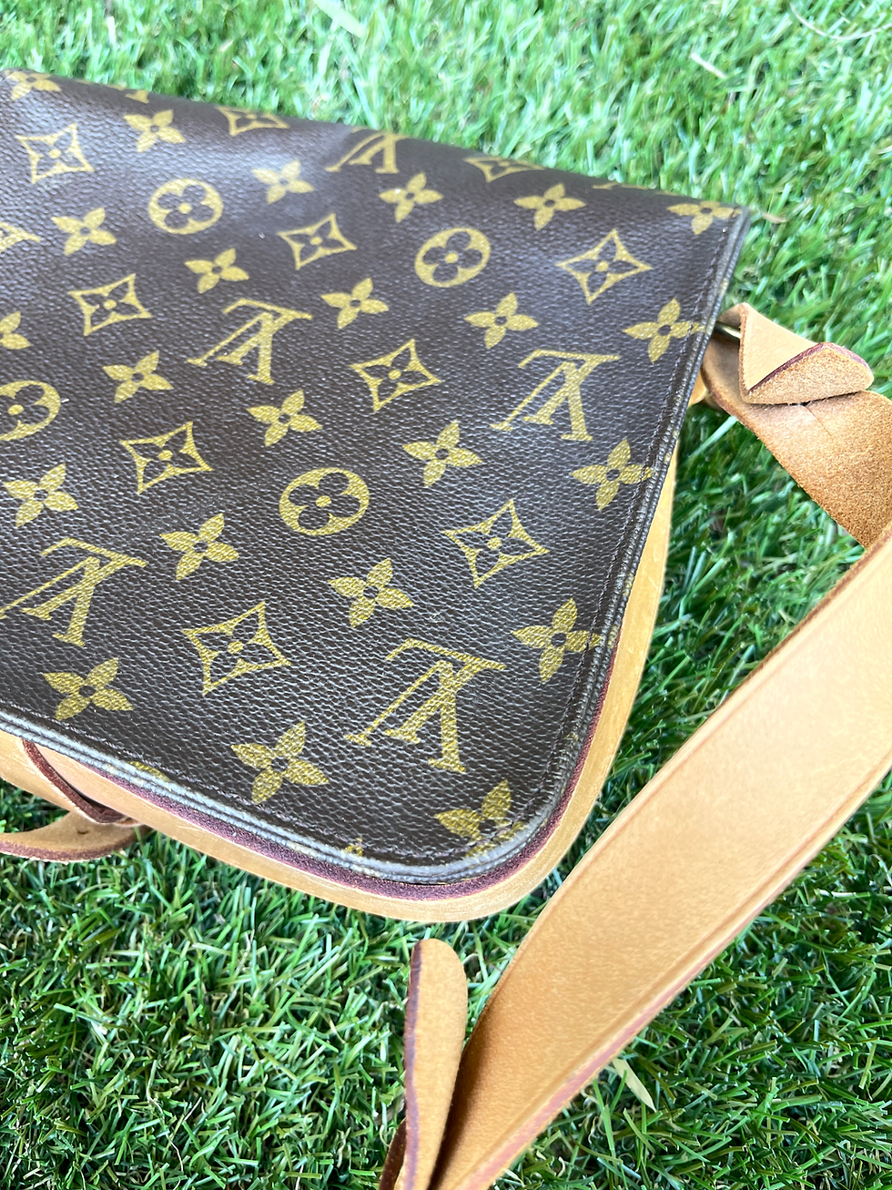 Thumbnail: Preloved Louis Vuitton Cartouchiere MM