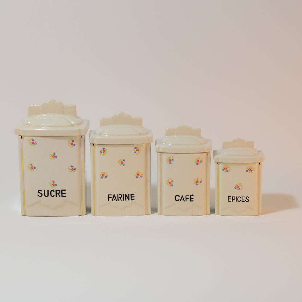 Juego de 4 botes de cocina - 50€