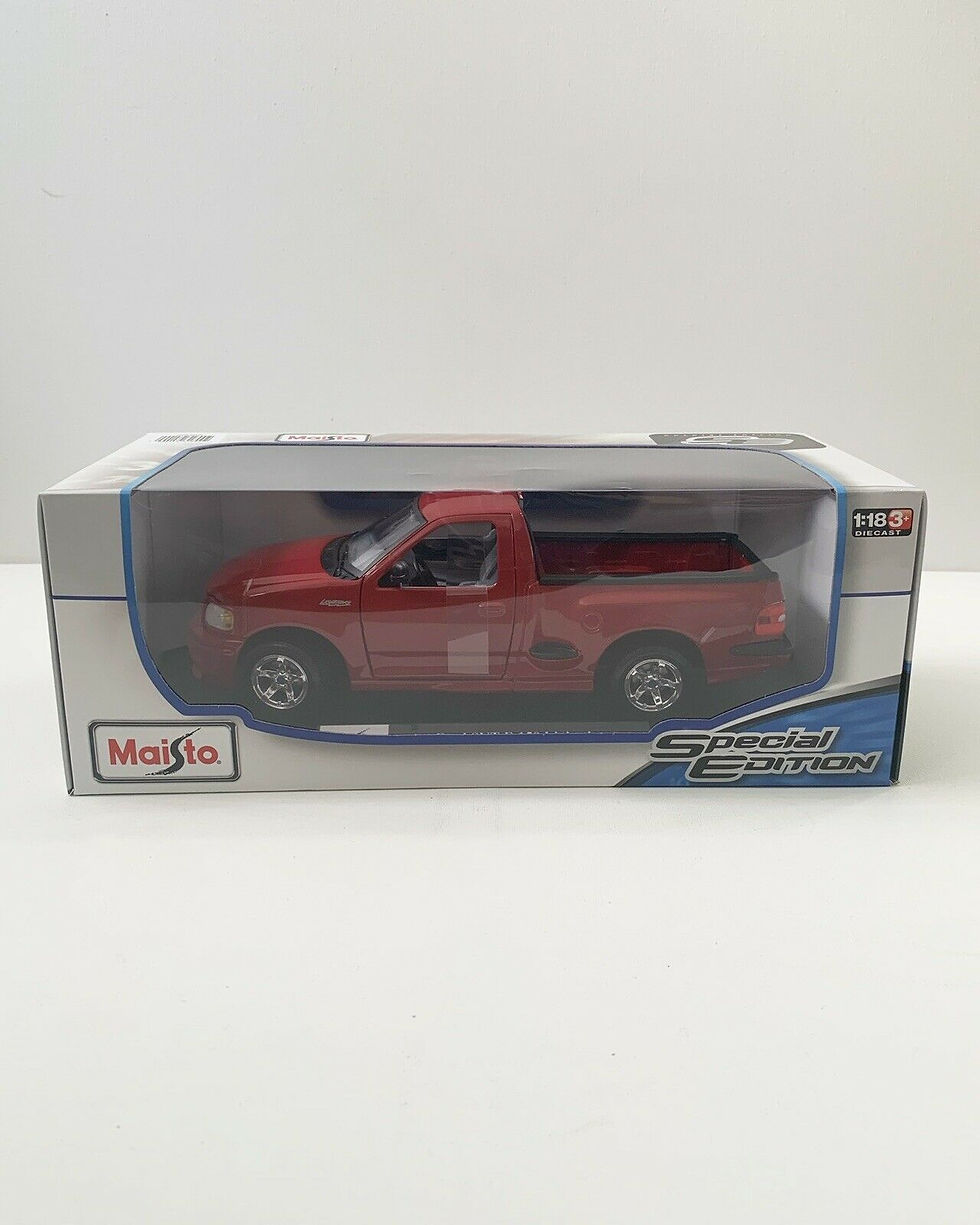 Thumbnail: Maisto Ford SVT F-150 Lightning 1:18 Scale