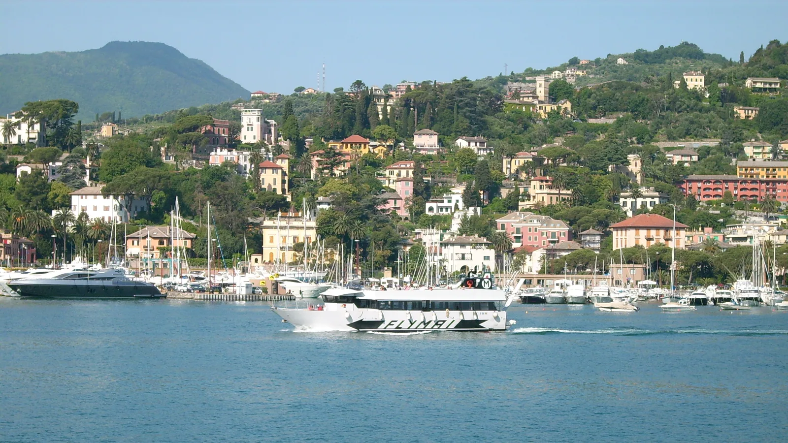 Zurich Airport to Rapallo Private Transfer