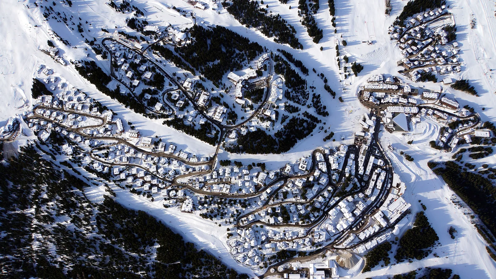 Zurich Airport to Courchevel Private Transfer