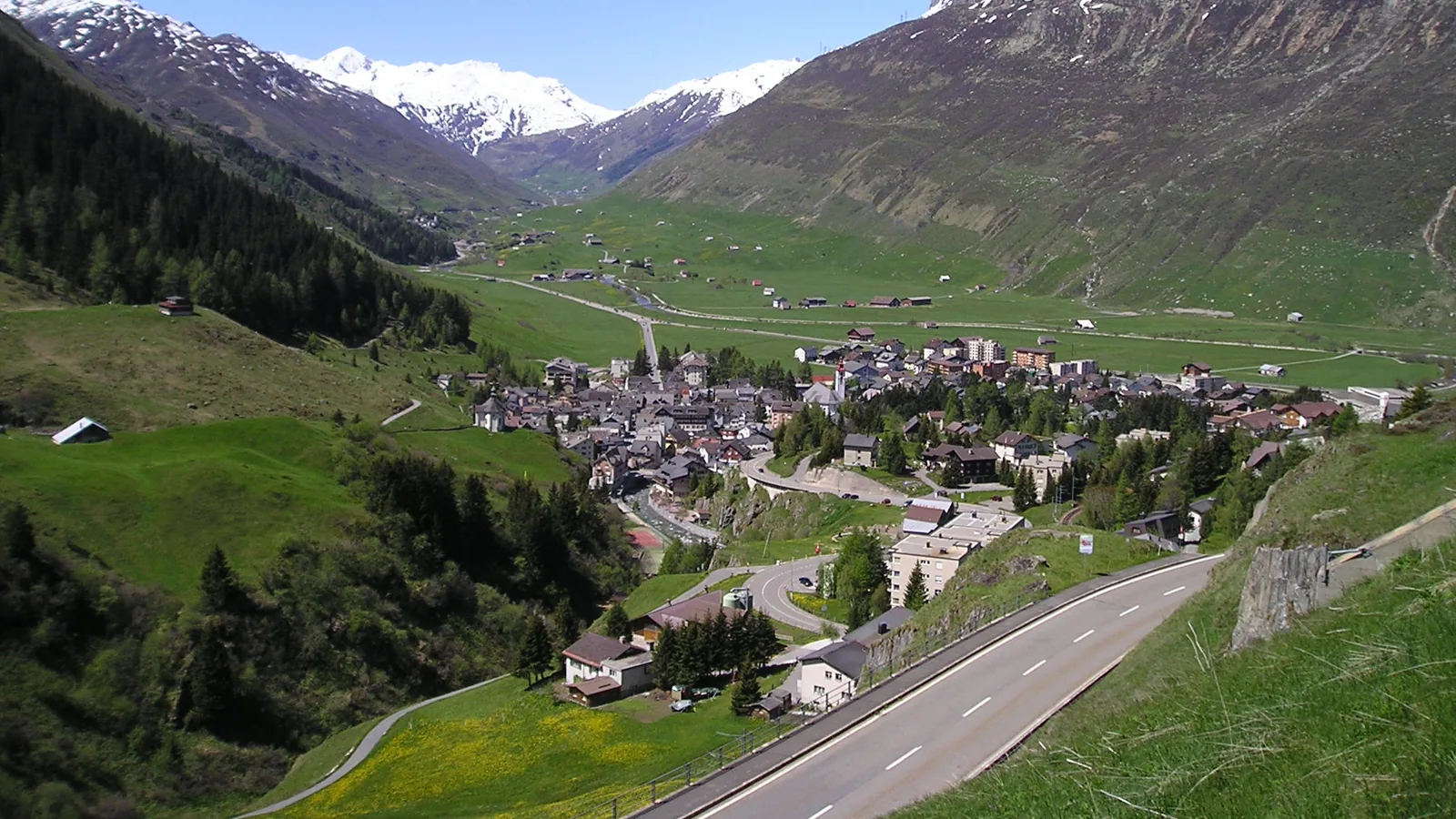 Zurich Airport to Andermatt Private Transfer