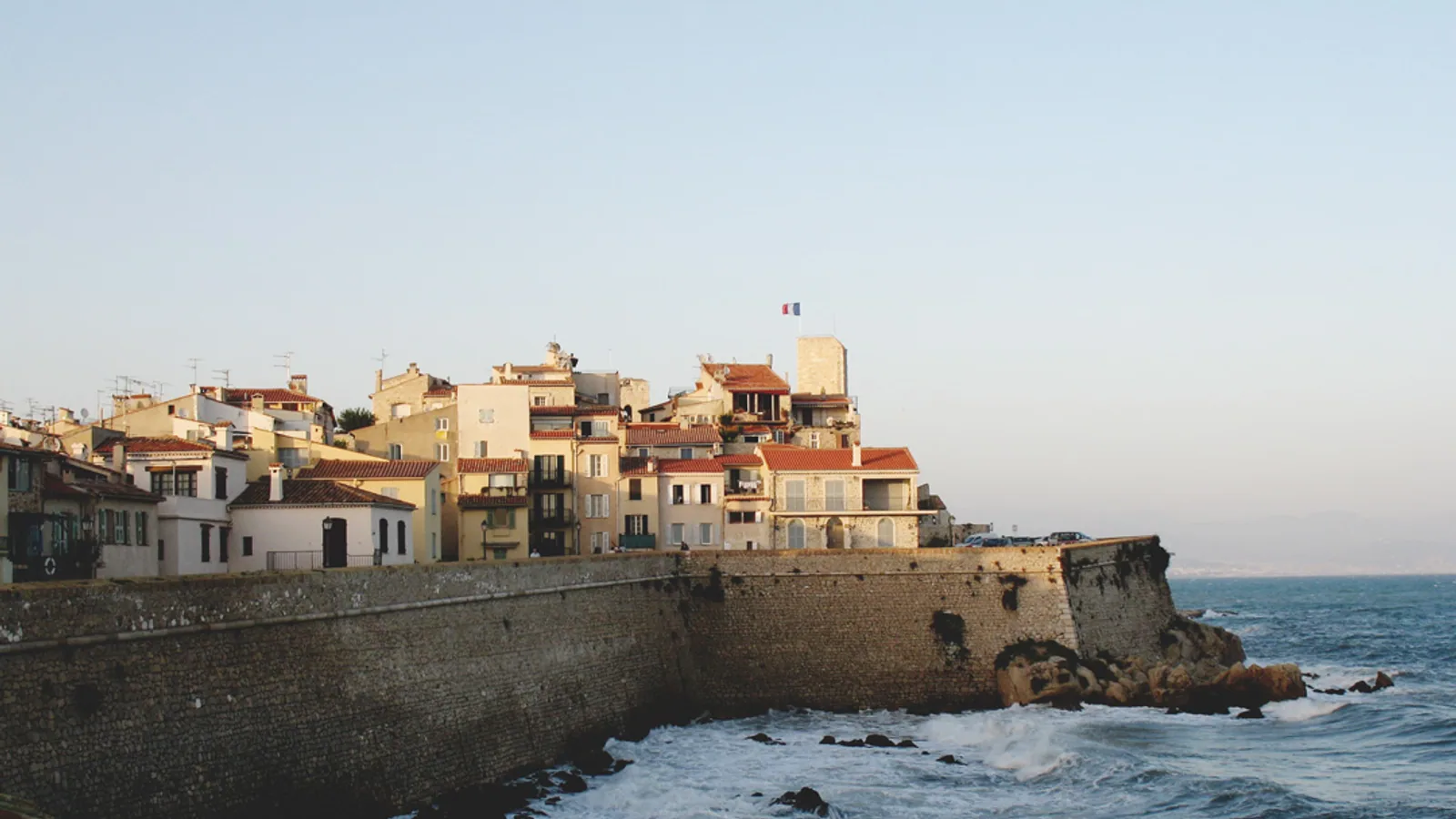 Zurich Airport to Antibes Private Transfer