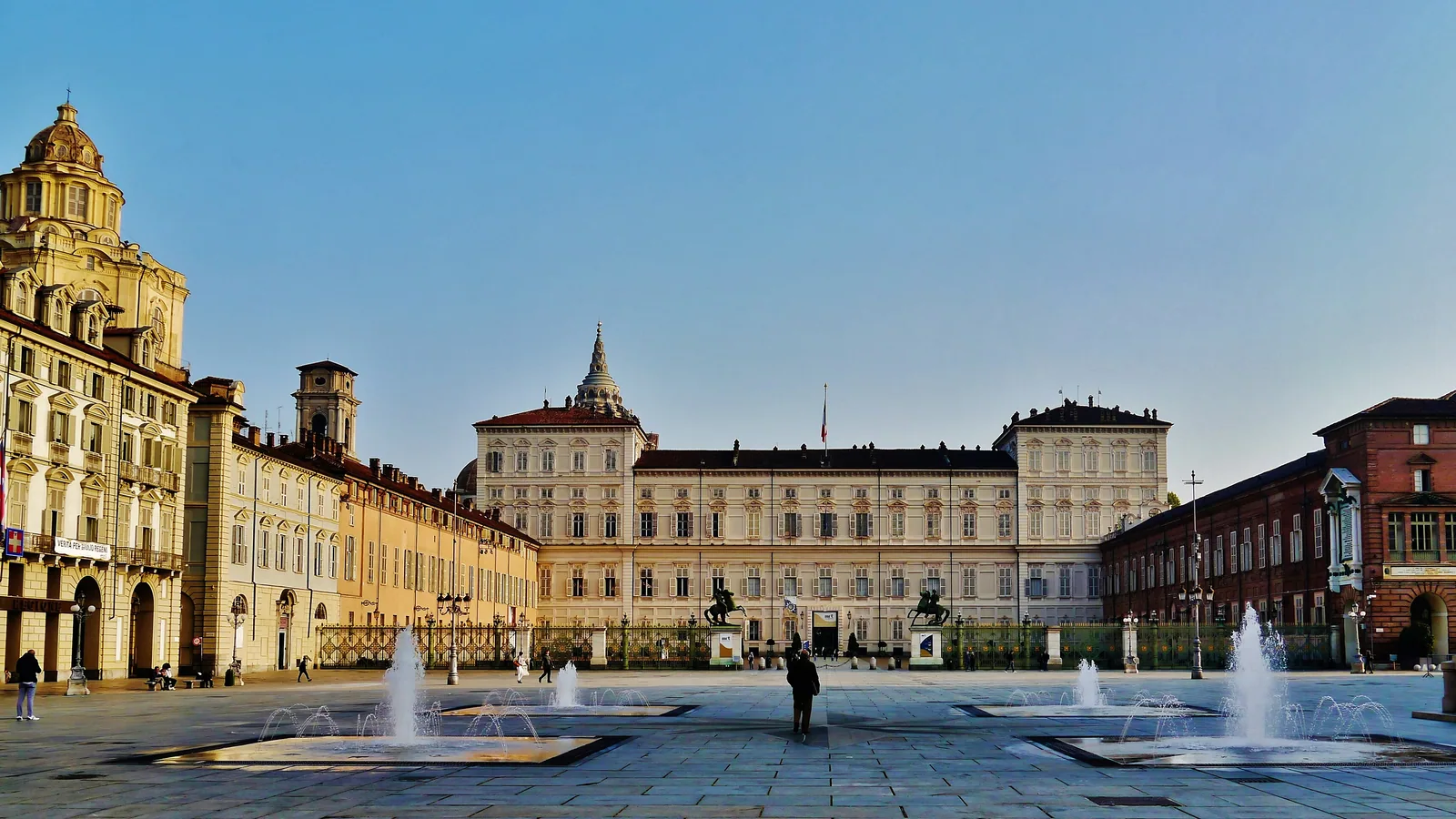 Zurich Airport to Turin Private Transfer