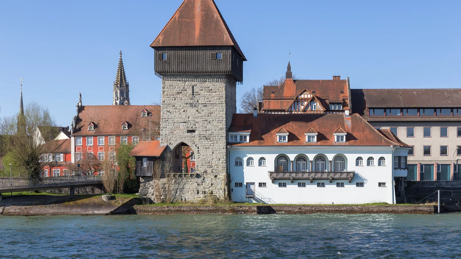 Zurich Airport to Konstanz Private Transfer