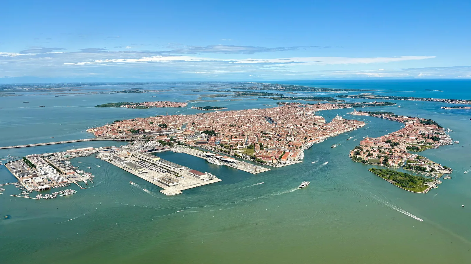 Zurich Airport to Venice Private Transfer
