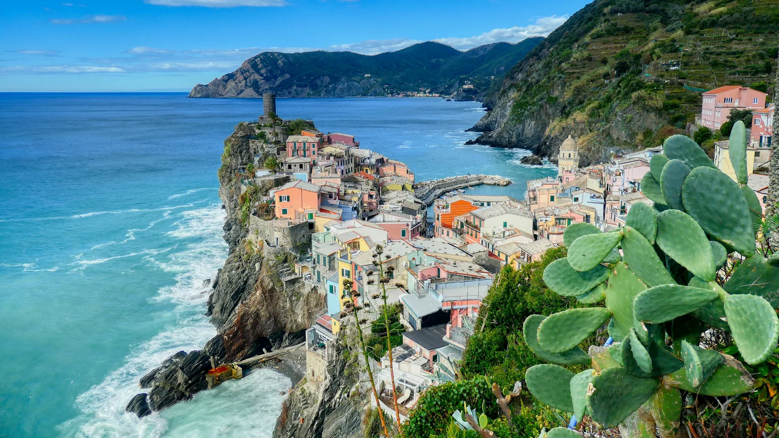 Zurich Airport to Cinque Terre Private Transfer