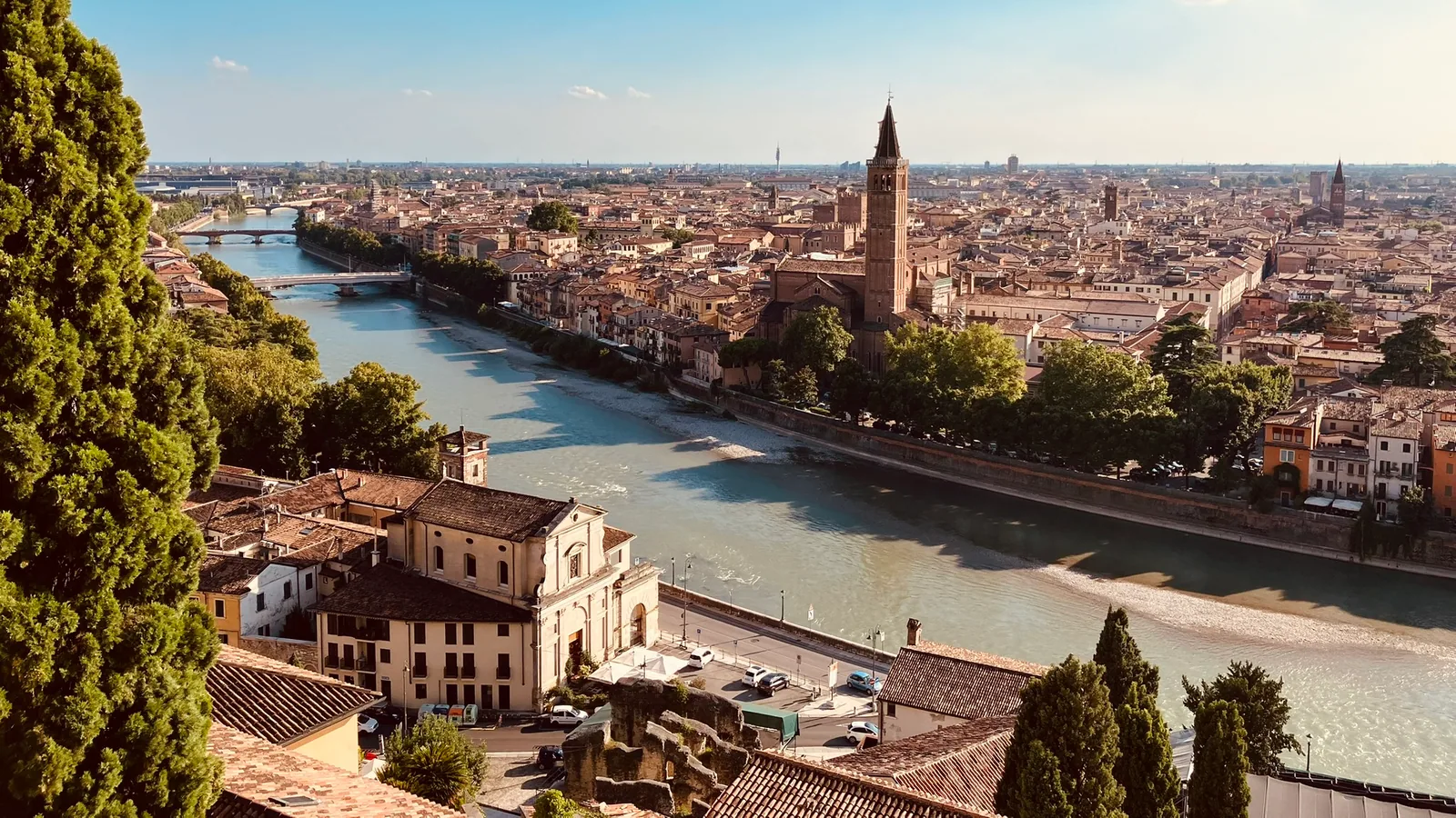 Zurich Airport to Verona Private Transfer