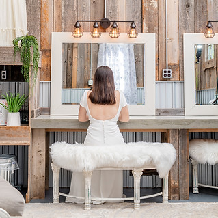 Dan Manning Brides room 4.jpg