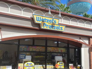 🥨 Wetzel’s Pretzels West Side
