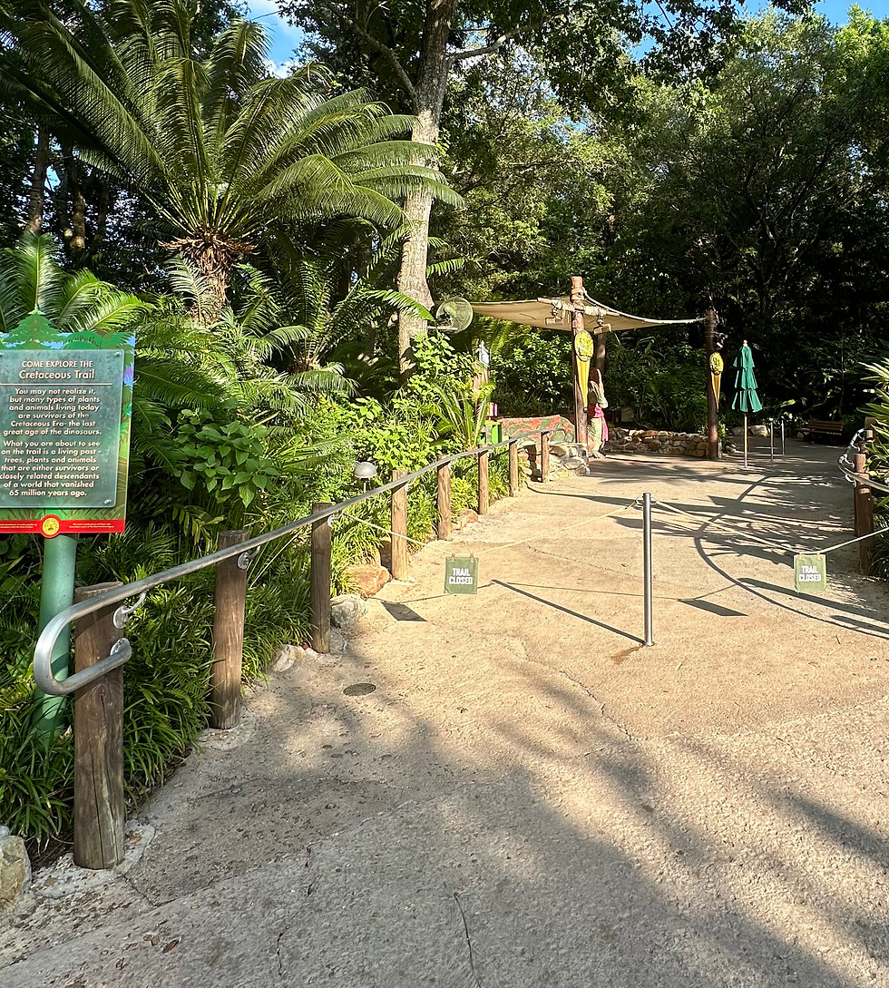 Entrance to Cretaceous Trail